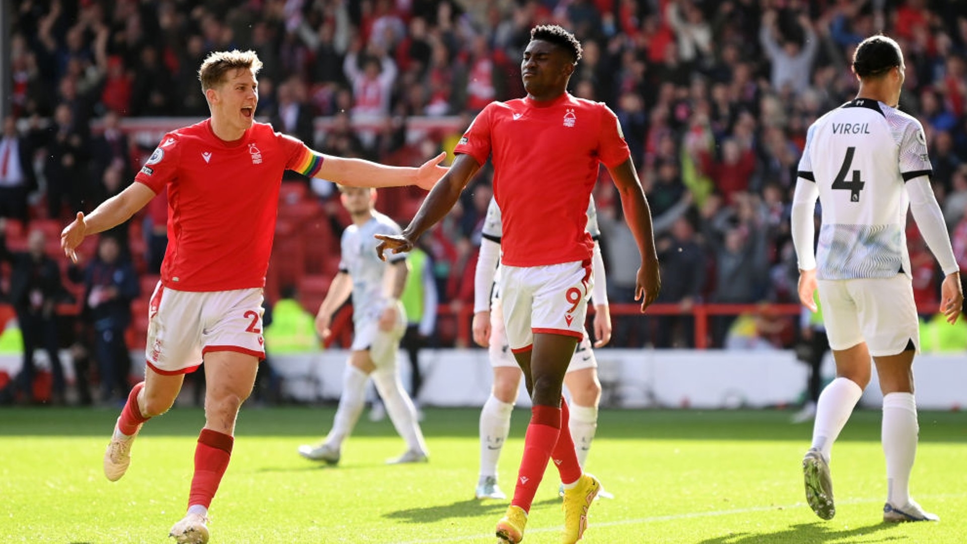 还是球队稳 还是球队稳